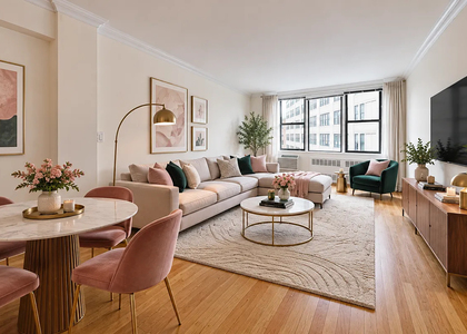 305 West 13th Street - Photo 1