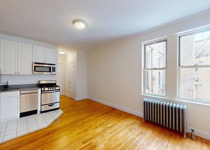 West 13th St & Sixth Ave - Photo 1