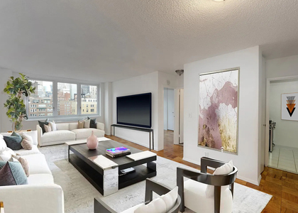 East 34 Street - Photo 1