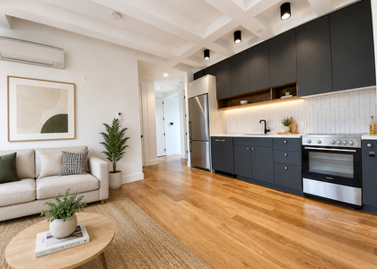 108 Havemeyer Street - Photo 1