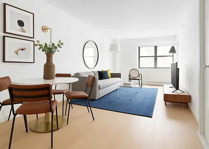 East 39th Street - Photo 1
