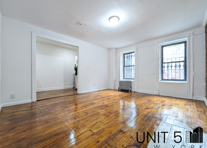 484 Willoughby Avenue - Photo 1