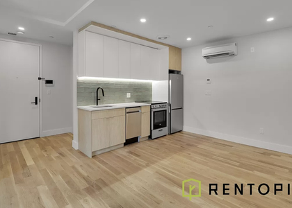 438 Union Avenue - Photo 1
