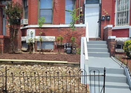 309 R St Nw - Photo 1