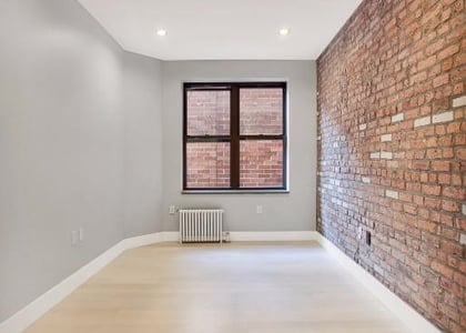 195 Stanton Street & Ridge St - Photo 1