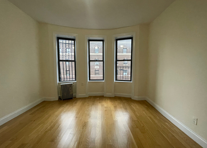 East 12th Street - Photo 1