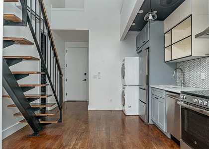85 Graham Avenue - Photo 1