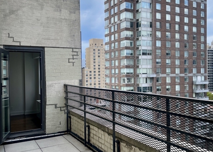 401 East 88th Street, 15D - Photo 1