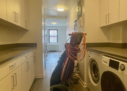 East 89th Street - Photo 1