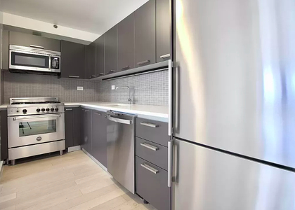 East 39th Street - Photo 1