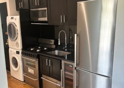 2100 2nd Avenue - Photo 1