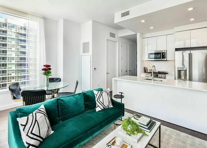 West 36th Street 11th avenue - Photo 1