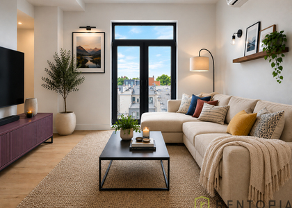 75 McGuinness Boulevard - Photo 1