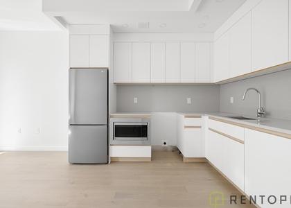 99 Fleet Place - Photo 1