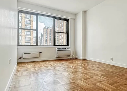 West 13th Street - Photo 1