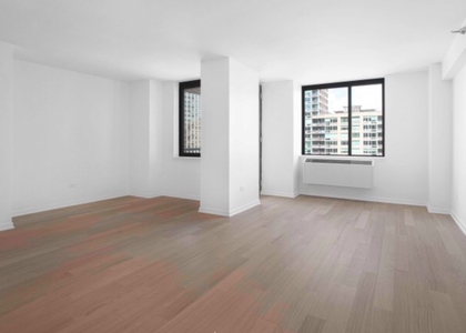 407 Park Avenue South - Photo 1