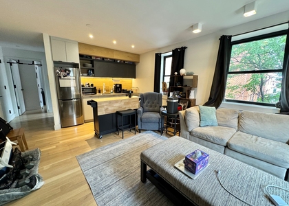 312 Devoe Street - Photo 1