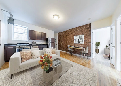 207 West 11th Street - Photo 1