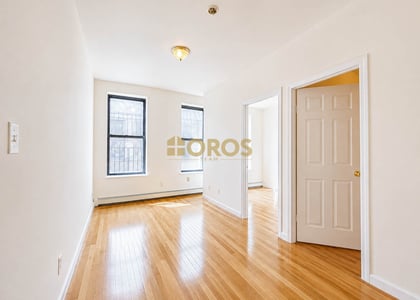 283 East 7th Street - Photo 1