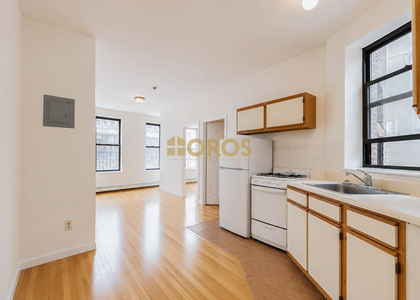 283 East 7th Street - Photo 1