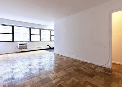 East 46th Street - Photo 1