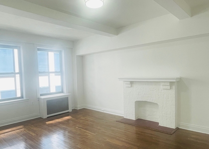 West 55th St / 7th Avenue - Photo 1