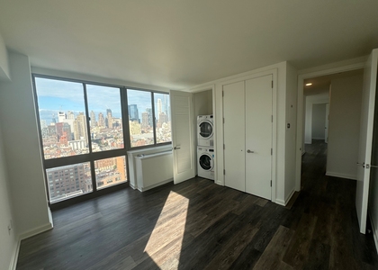 West 43rd Street - Photo 1