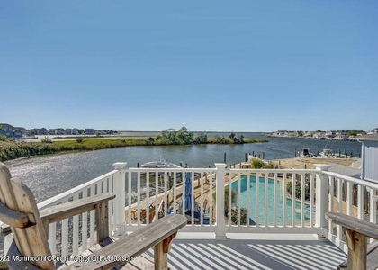 2023 Bay Boulevard - Photo 1