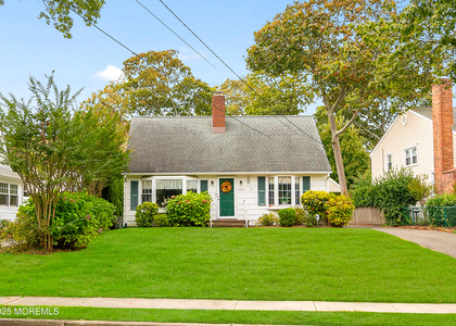 2203 3rd Avenue - Photo 1