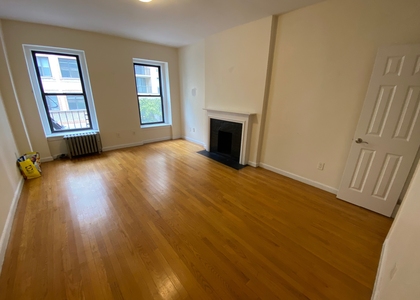 East 84th Street - Photo 1