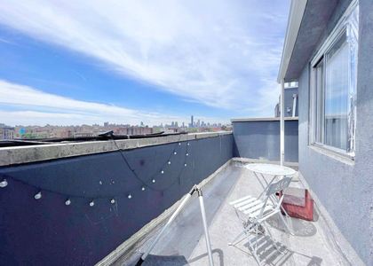 16 Meserole Street - Photo 1