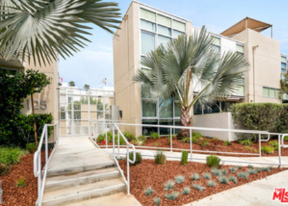 125 Pacific Street - Photo 1