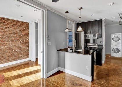 314 East 106th Street - Photo 1