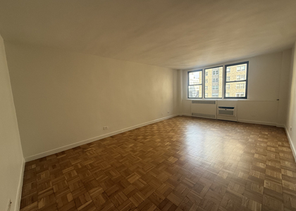 435 East 79th Street - Photo 1