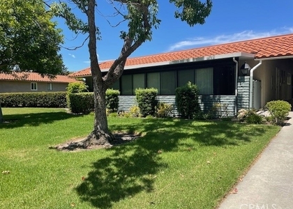 852 Ronda Mendoza - Photo 1