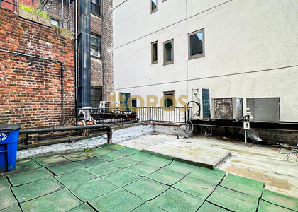 9 Avenue A - Photo 1