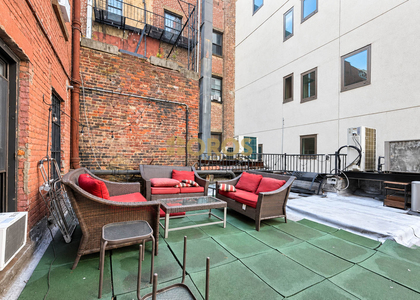 9 Avenue A - Photo 1