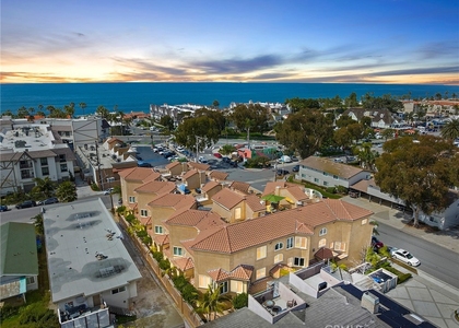 3116 Lincoln Street - Photo 1