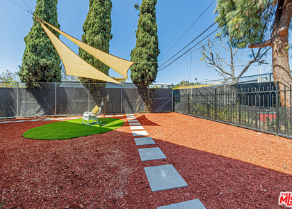 5633 La Mirada Avenue - Photo 1