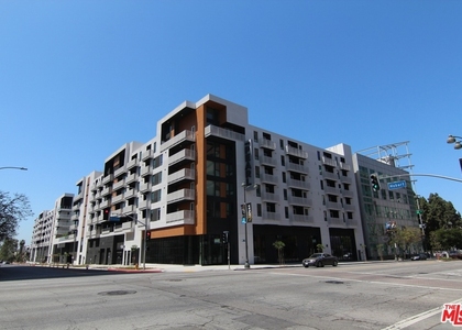 687 S Hobart Boulevard - Photo 1