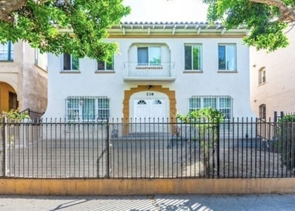 238 S Kenmore Avenue - Photo 1