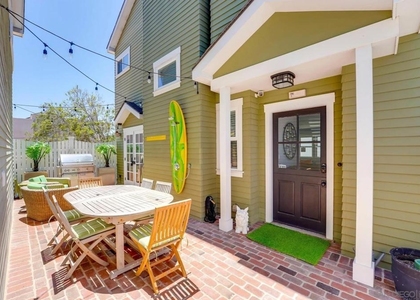 920 D Ave - Photo 1