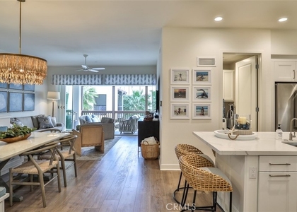 3319 Doheny Way - Photo 1