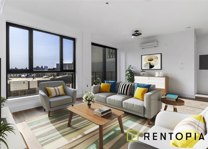 494 Manhattan - Photo 1