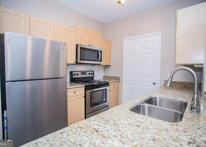 26000 Mill Creek Avenue - Photo 1