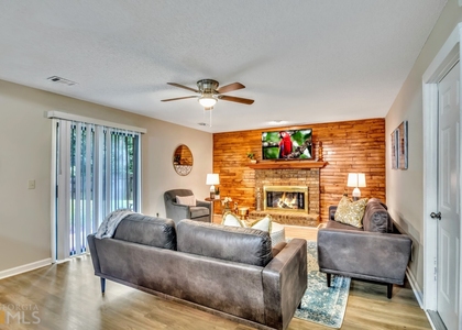 2025 Winsburg Drive Nw - Photo 1
