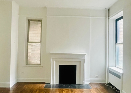 East 81st St / Park Ave - Photo 1