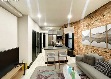 2154 2nd Avenue - Photo 1