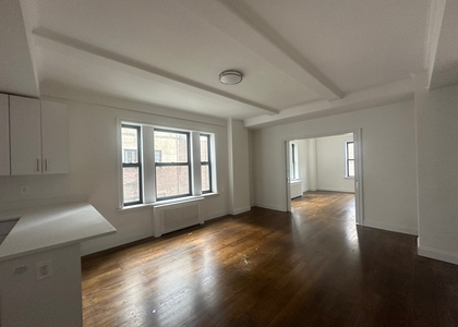 178 East 70th Street - Photo 1