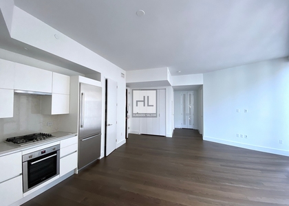 East 44th Street - Photo 1